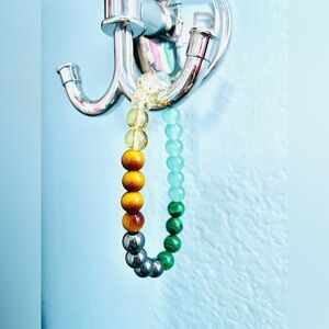 NEW Vibrant Colorful Stone Prosperity Bead Bracelet